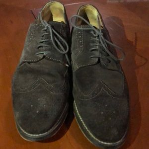 Brown Suede Full Brogue shoes.